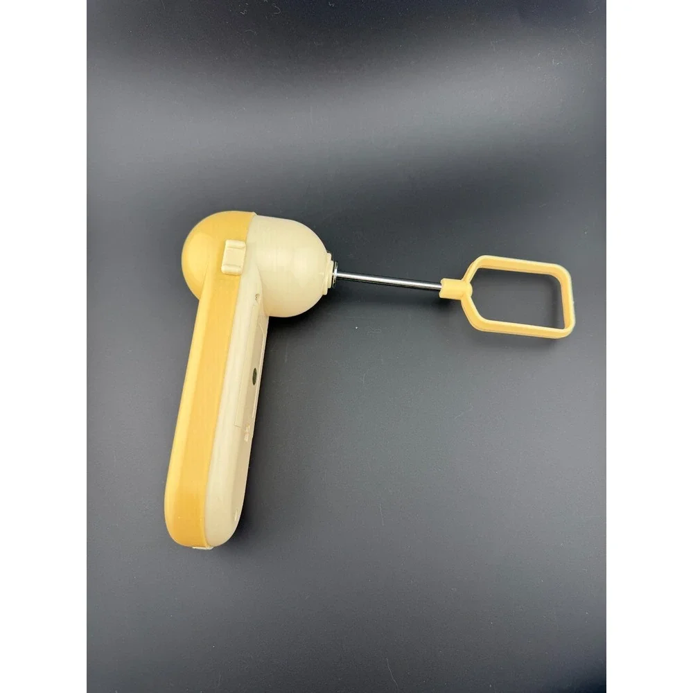Battery Operated Hand Mixer = Works, Great for Camping or Little Cooks